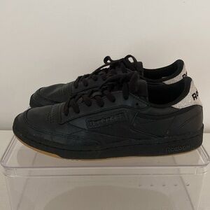 Reebok‎ Classic Sneakers Black & Silver Leather Shoes Women's Size 8
